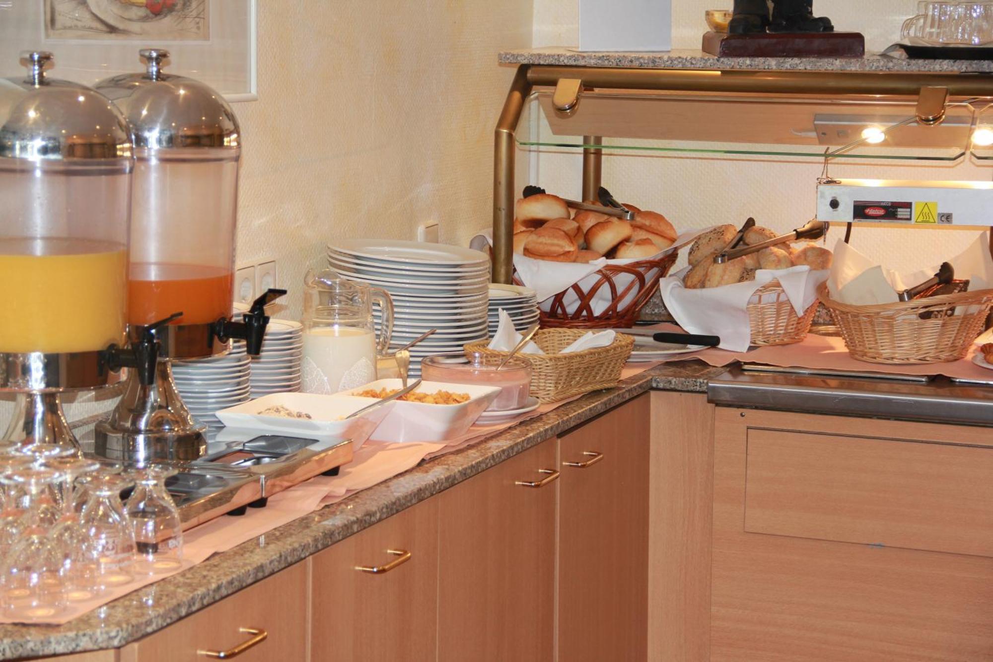 Hotel Rahserhof Viersen Bagian luar foto